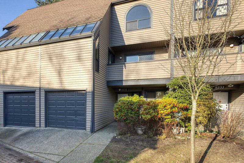 8531 Timber Court, Burnaby, V5A 4B6 | Image 2