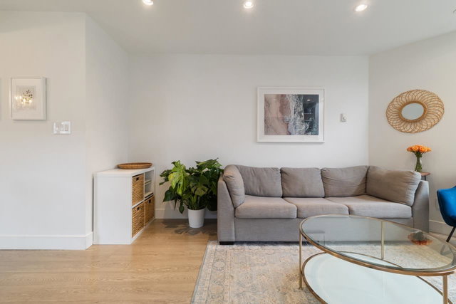 308 - 755 15th Avenue W