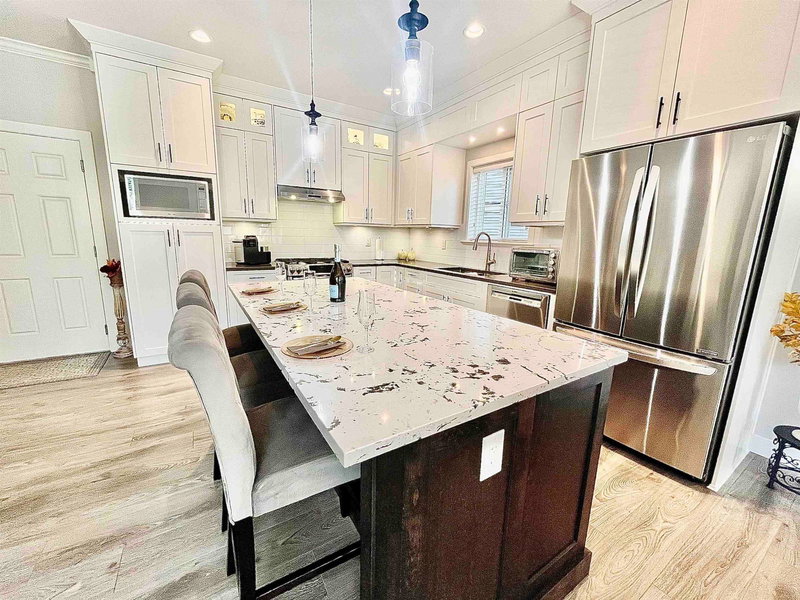 51 - 11252 Cottonwood Drive, Maple Ridge, V2X 9B1 | Image 2