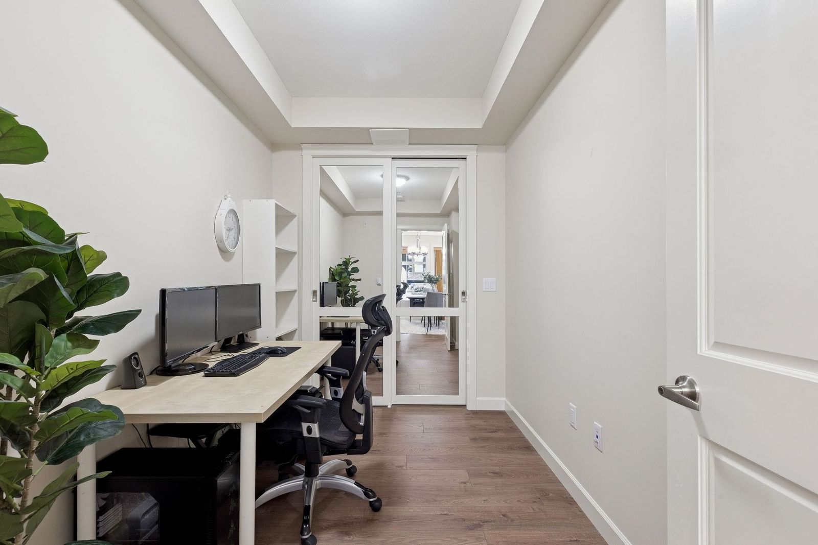 Listing Image 22
