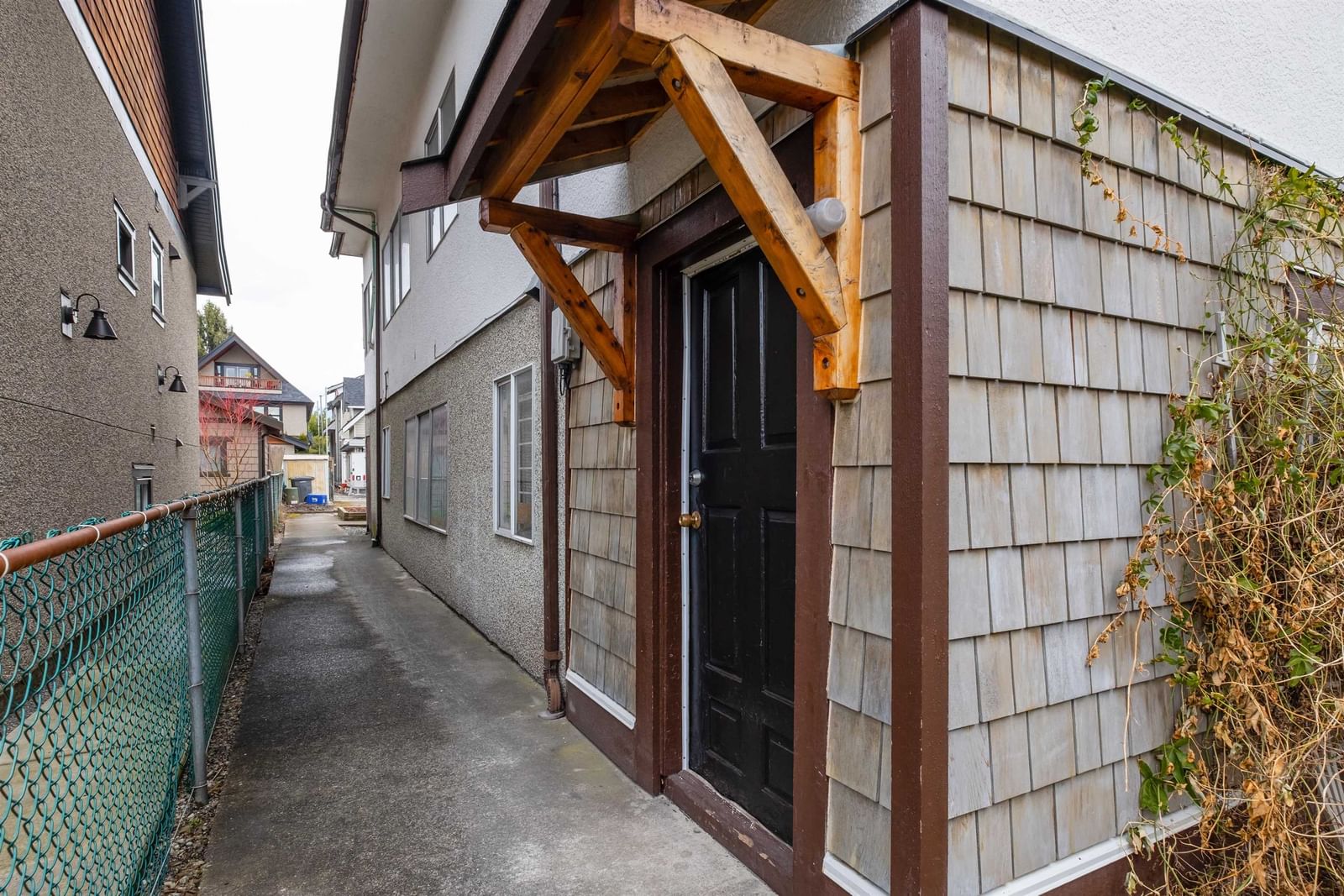 Listing Image 24
