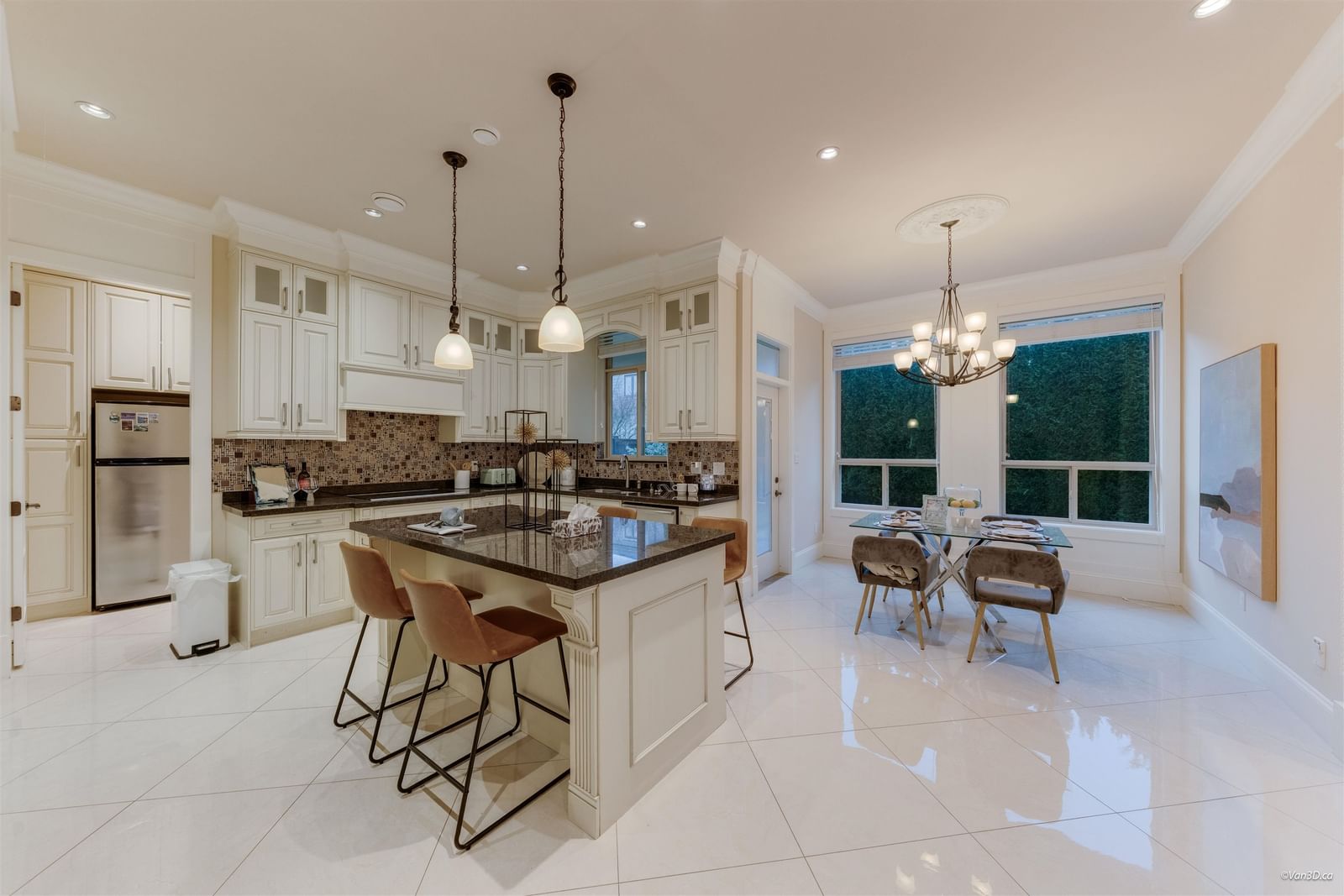 Listing Image 15