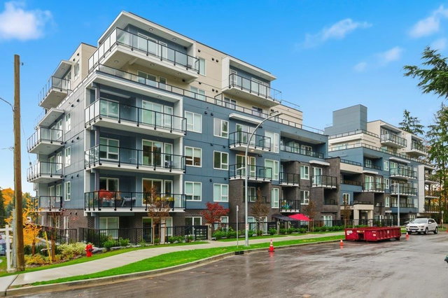 506 - 2002 St. George Street