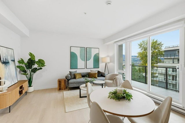 506 - 2002 St. George Street