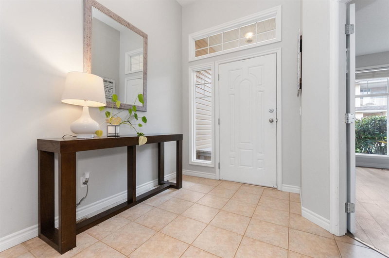 54 - 8590 Sunrise Drive, Chilliwack, V2R 3Z4 | Image 3