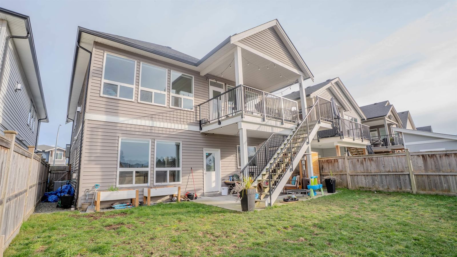 Listing Image 19