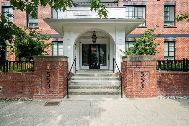 313 - 553 Foster Avenue