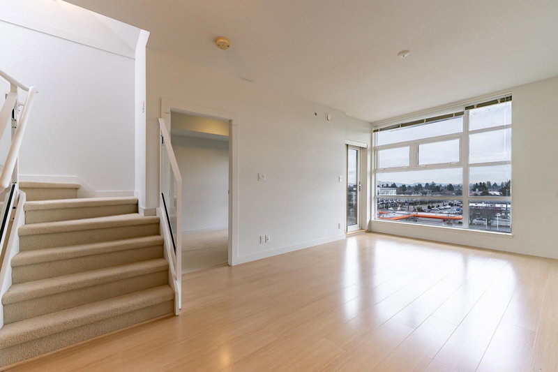 512 - 10020 Dunoon Drive, Richmond, V7A 0A7 | Image 2