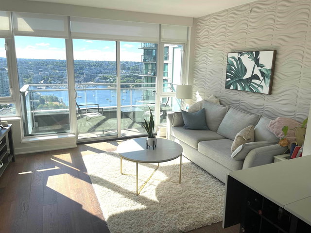 2806 - 1372 Seymour Street