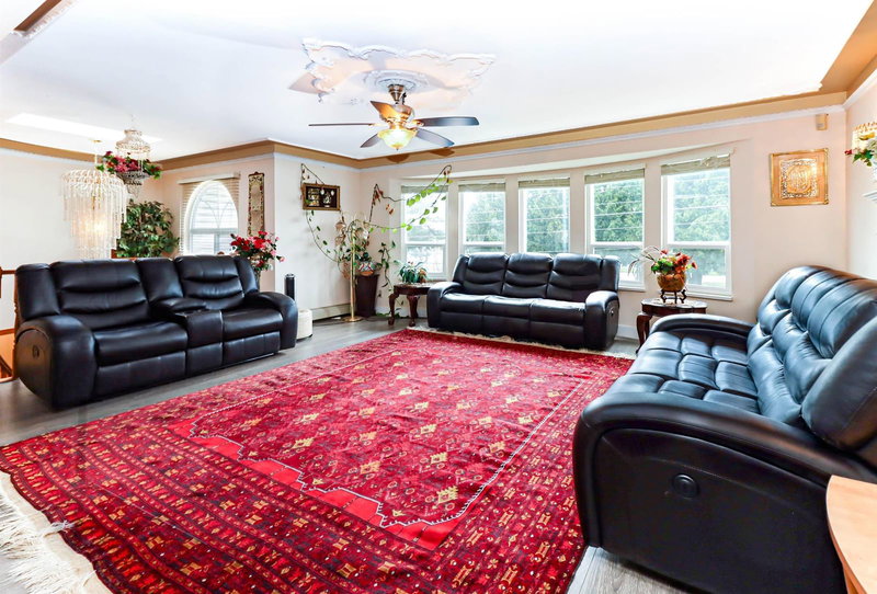 7176 124 Street, Surrey, V3W 3W8 | Image 2