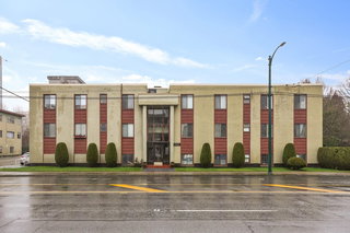 201 - 2880 Oak Street