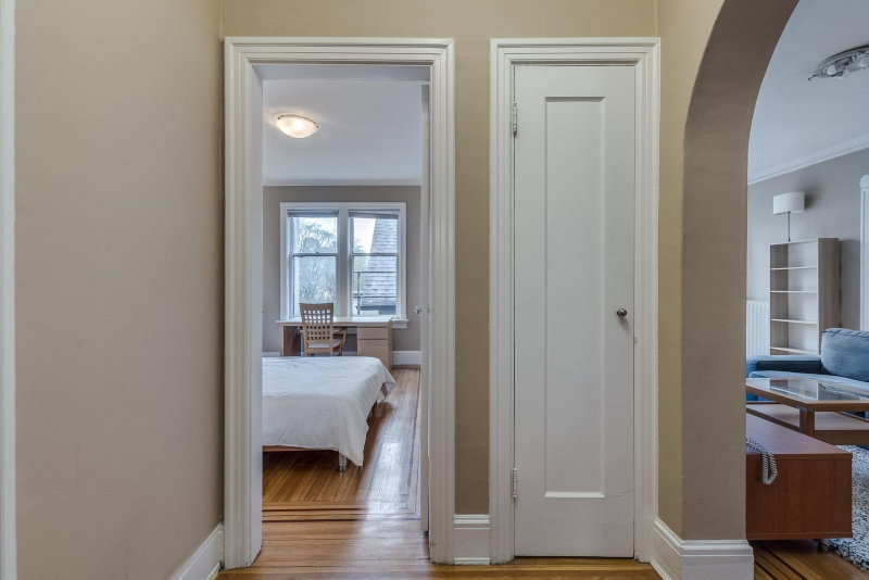 11 - 935 Jervis Street