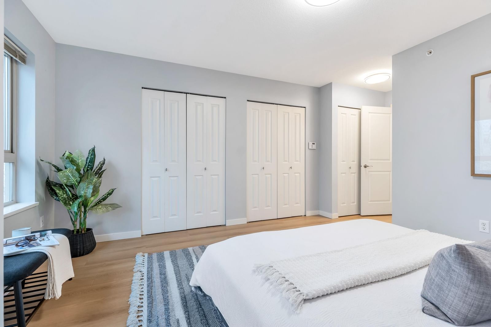Listing Image 28