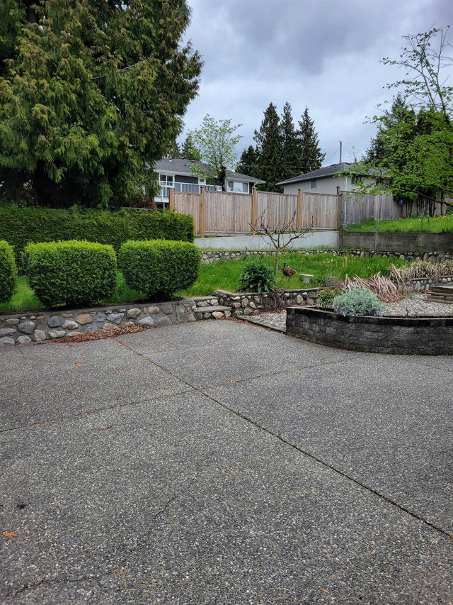 Upper - 9686 Princess Drive