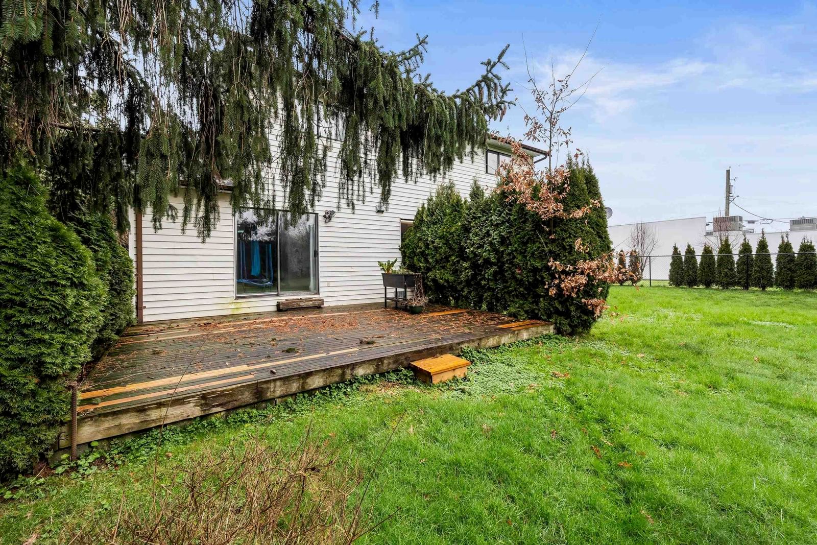 Listing Image 17