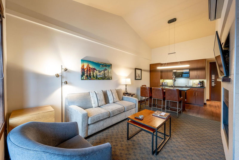 414A - 2020 London Lane, Whistler, V8E 0B6 | Image 3