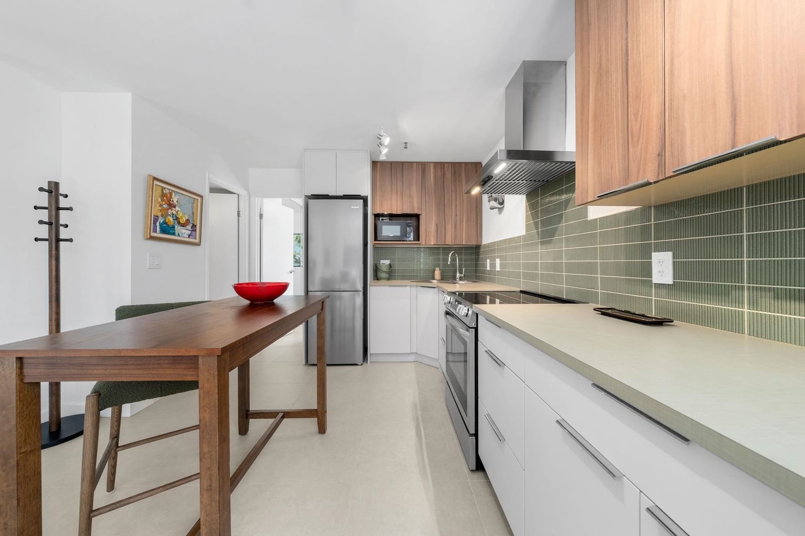 Listing Image 13