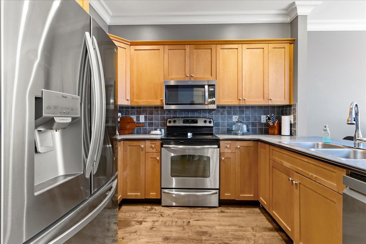 Listing Image 13