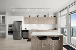 1004 - 691 North Road