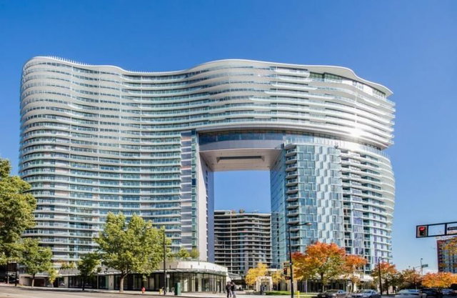 2812 - 89 Nelson Street