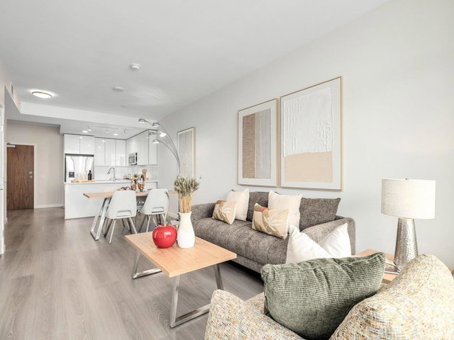 1502 - 3268 Carscallen Road