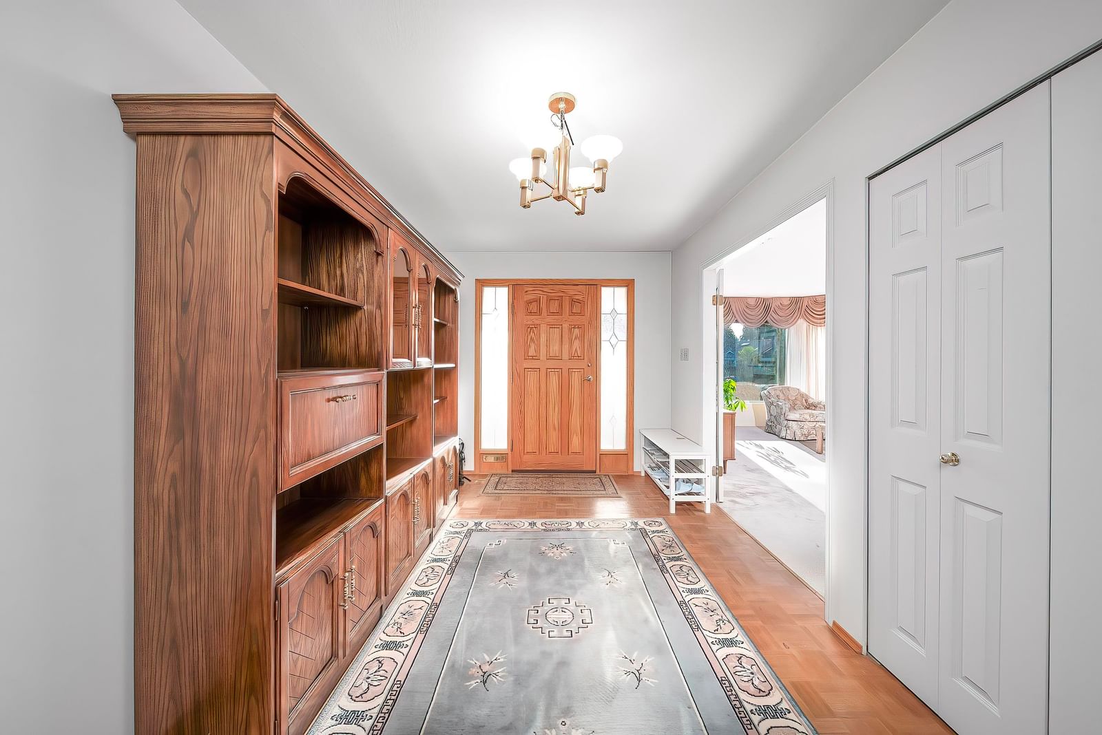 Listing Image 8