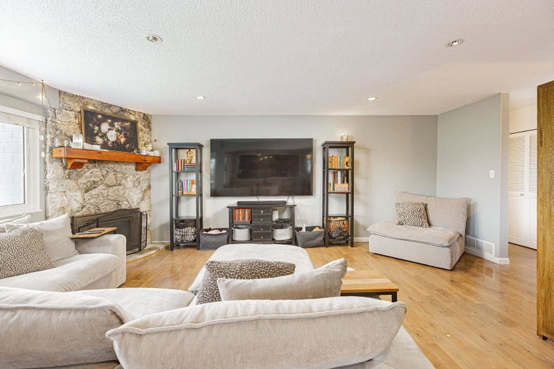 494 Allen Drive