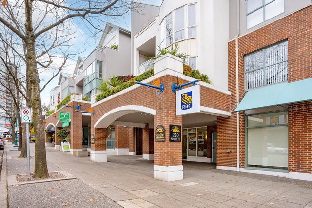 213 - 220 Newport Drive