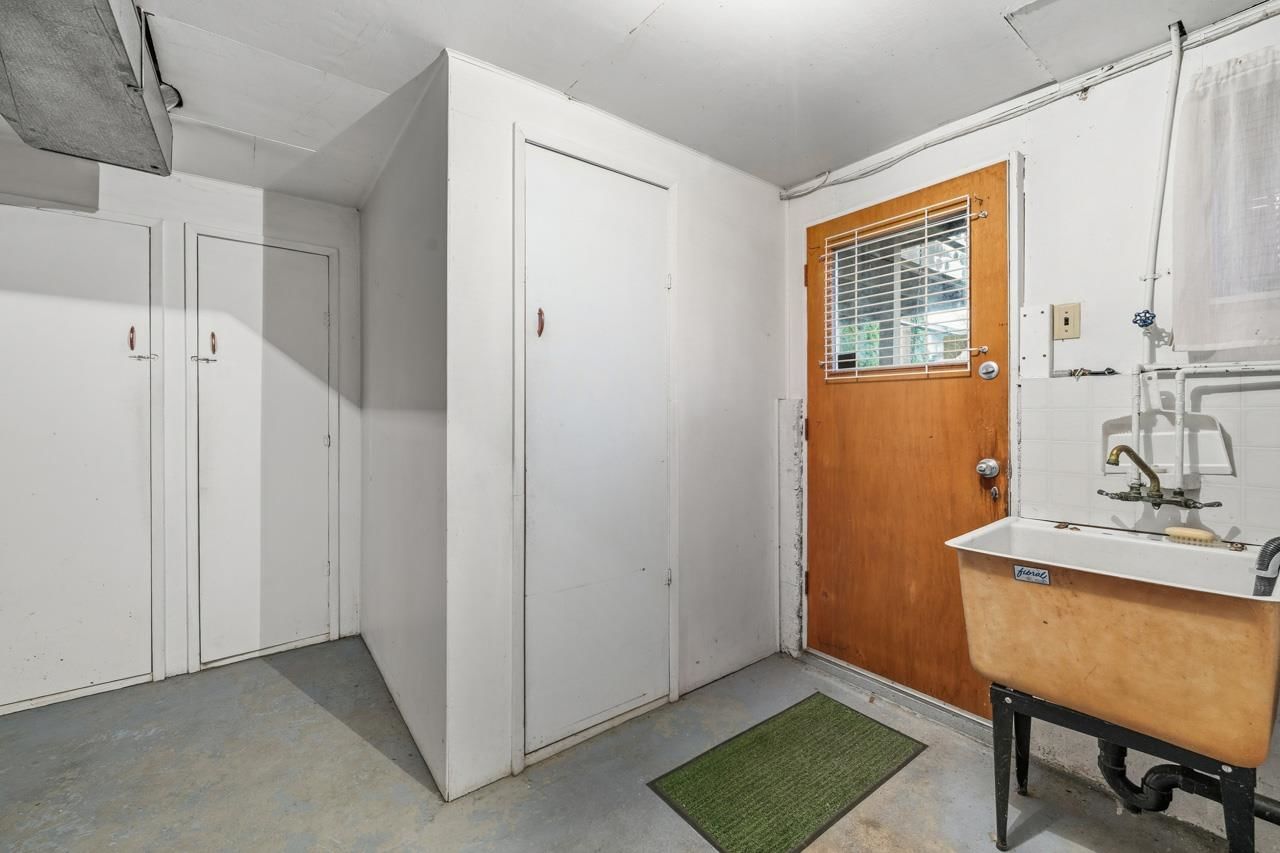 Listing Image 28