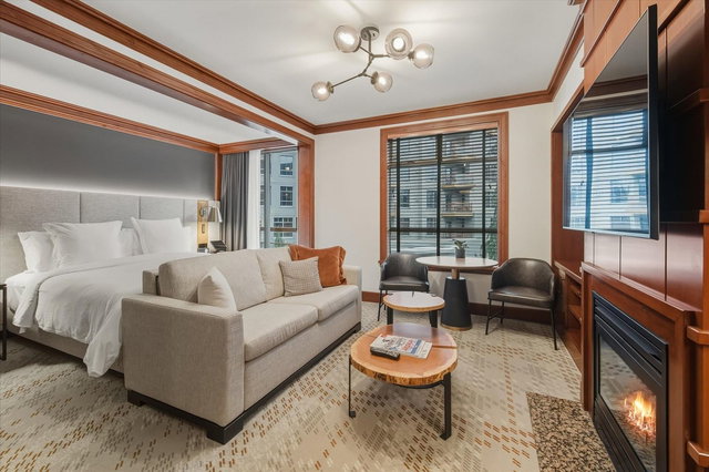 454 - 4591 Blackcomb Way