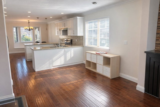 3 - 7840 Garden City Road