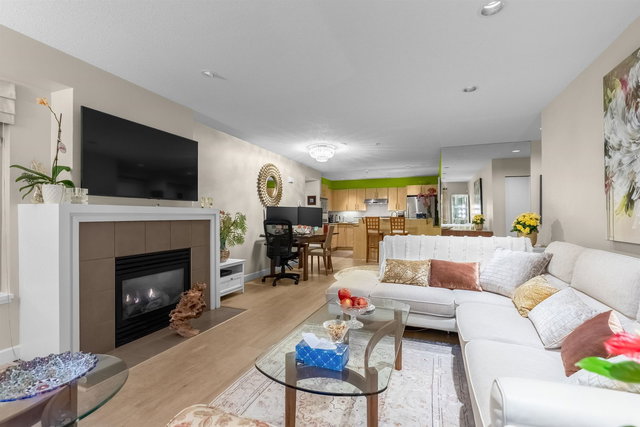 104 - 3750 Edgemont Boulevard