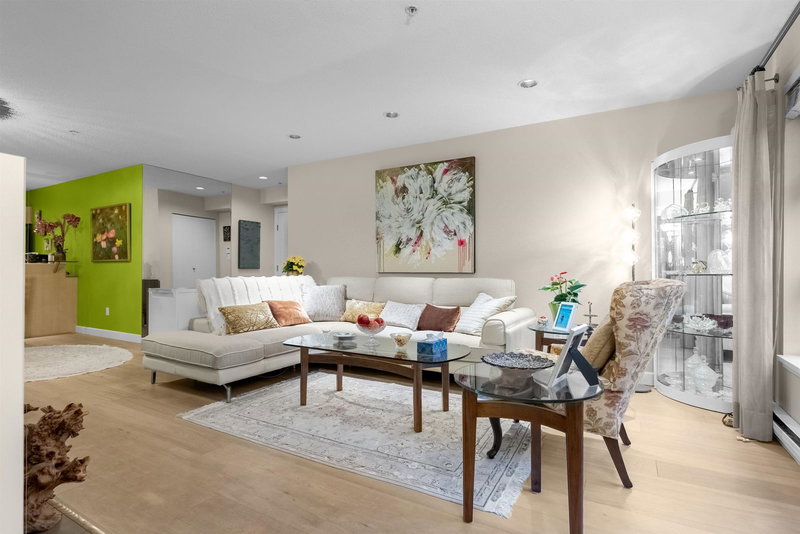 104 - 3750 Edgemont Boulevard, North Vancouver, V7R 2P8 | Image 2