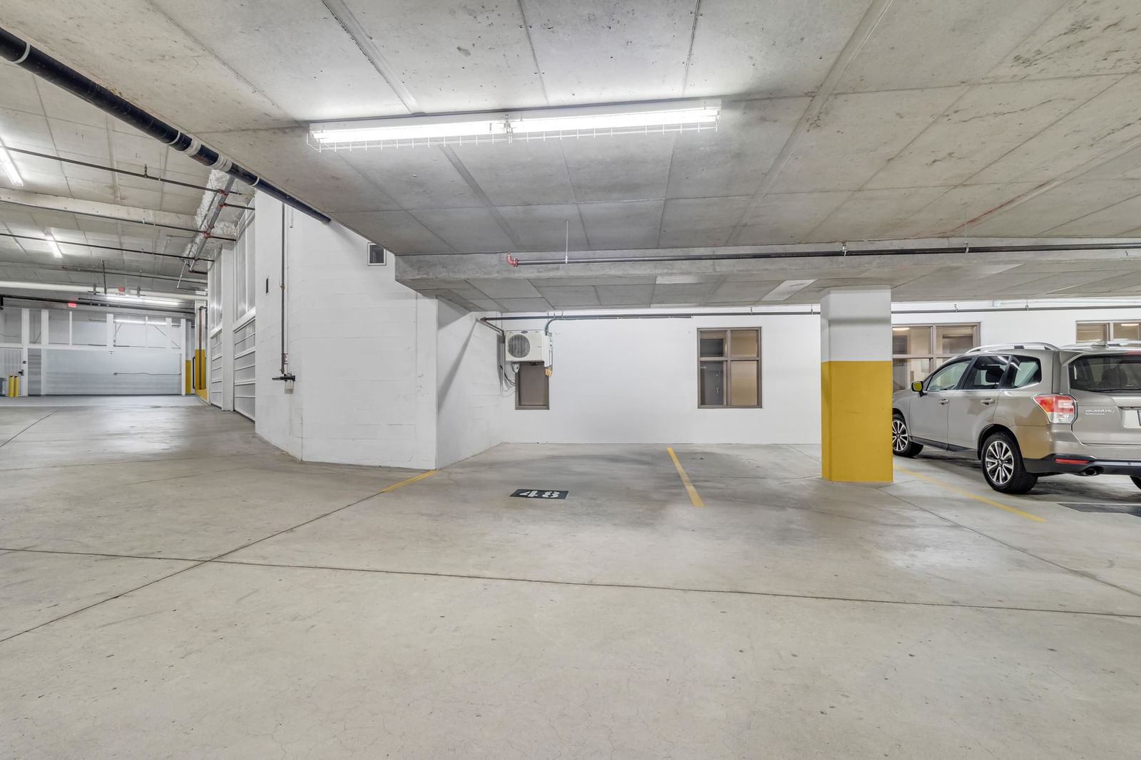 Listing Image 25