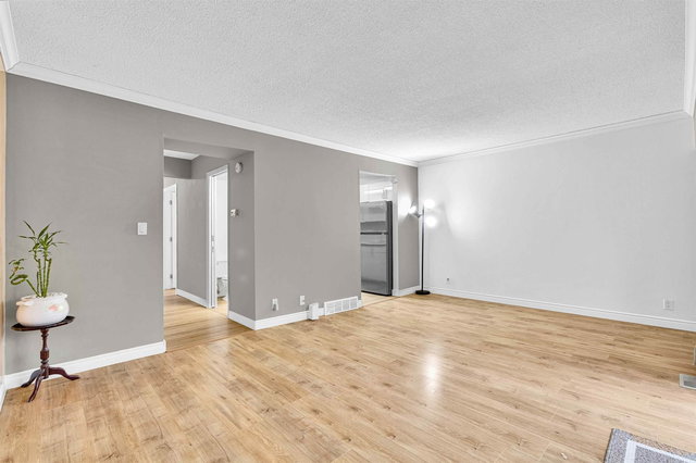 24 - 27090 32 Avenue