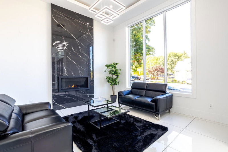 12682 78 Avenue, Surrey, V3W 2X7 | Image 3