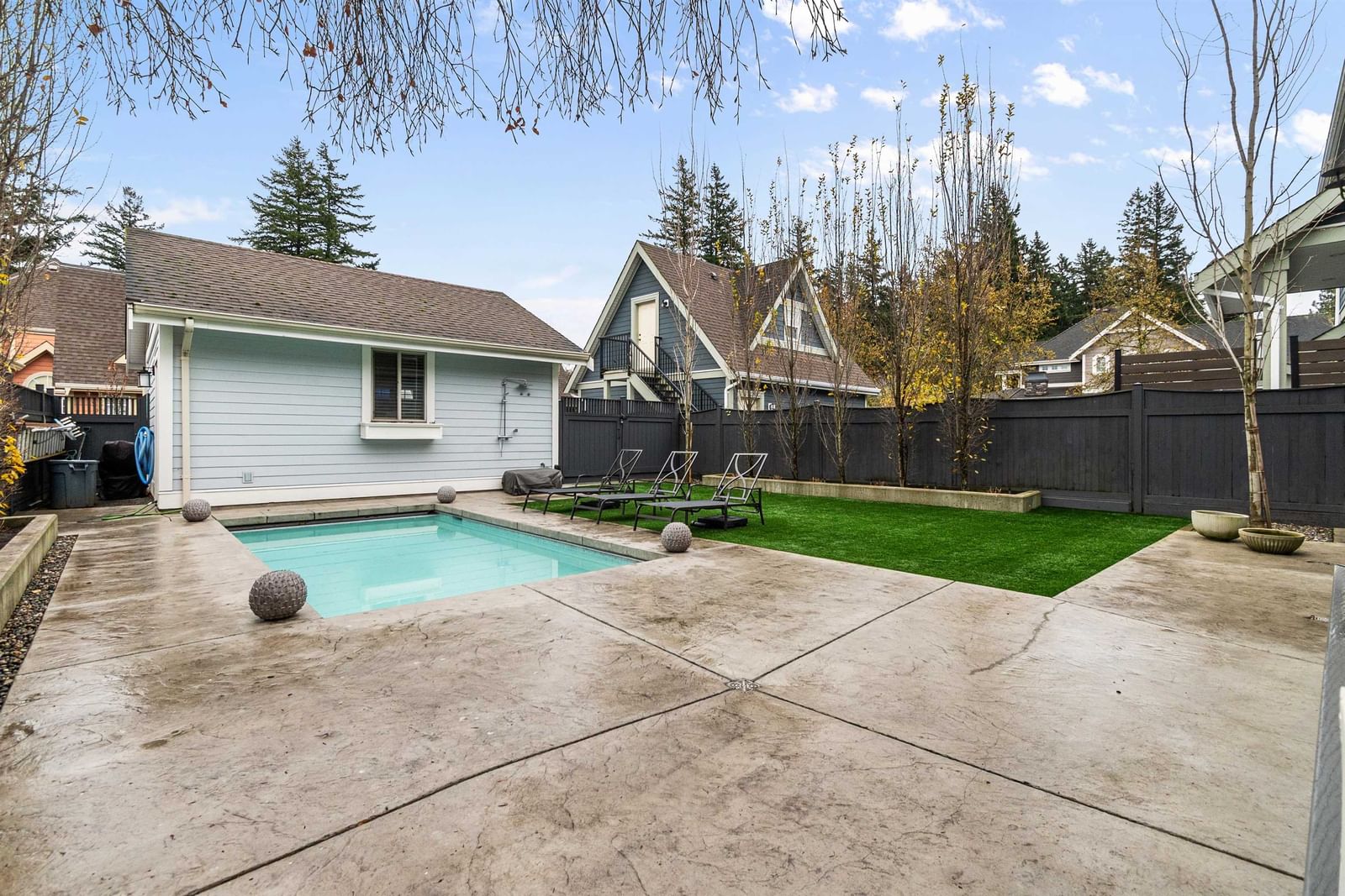 Listing Image 34