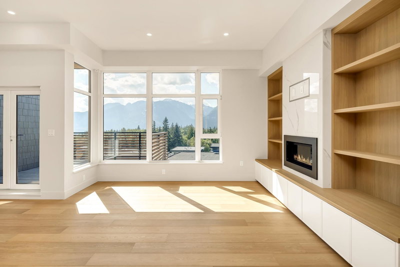 15 - 3407 Mamquam Road, Squamish, V8B 1E4 | Image 2