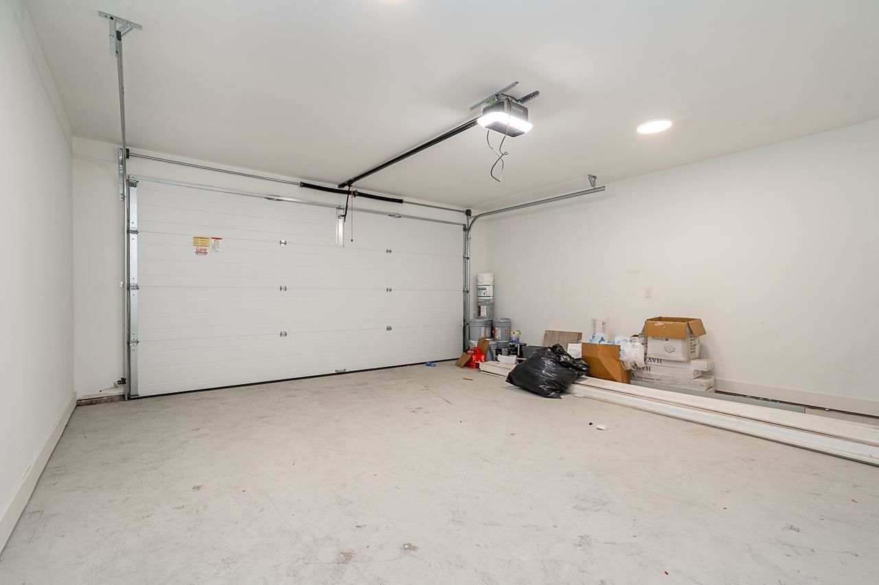 Listing Image 38