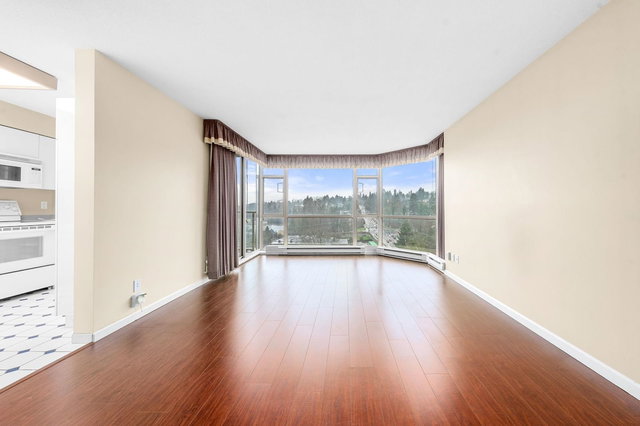 1106 - 1327 Keith Road E