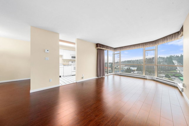 1106 - 1327 Keith Road E