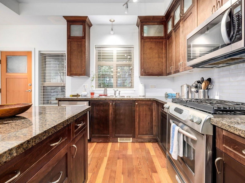 123 - 250 Salter Street, New Westminster, V3M 0B7 | Image 3