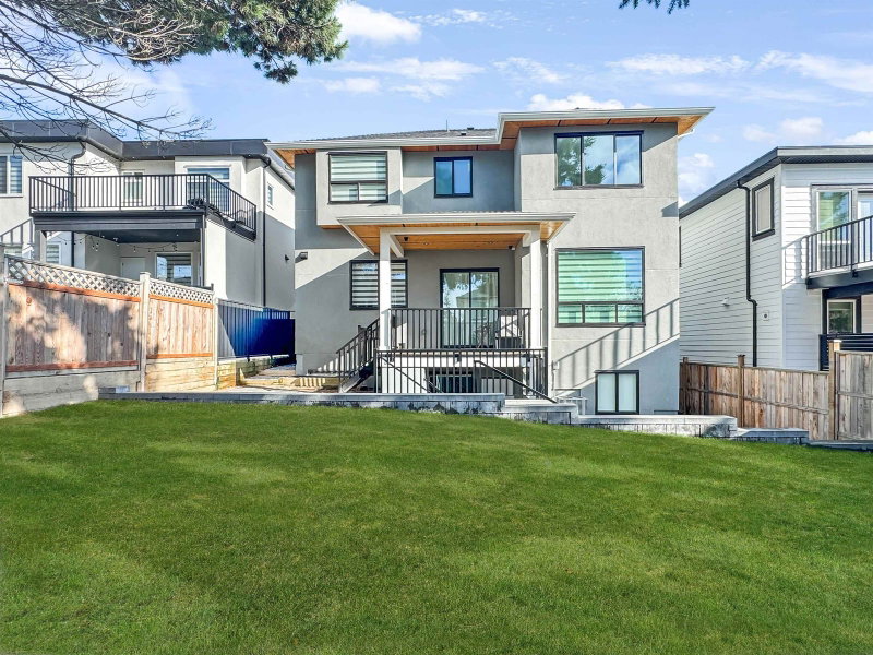 Bsmt - 1695 167th Street