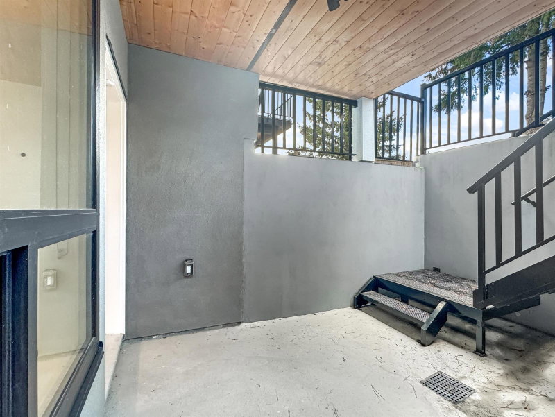 Bsmt - 1695 167th Street