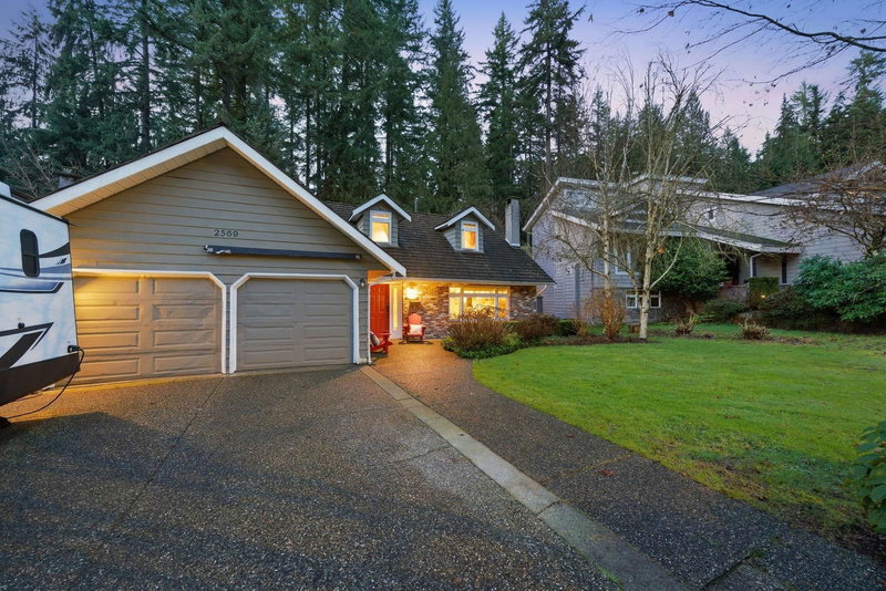 2569 Hyannis Point, North Vancouver, V7H 1R9 | Image 3