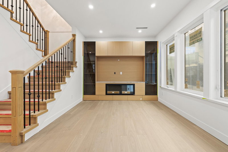 3 - 5115 Buxton Street, Burnaby, V5H 1J7 | Image 2