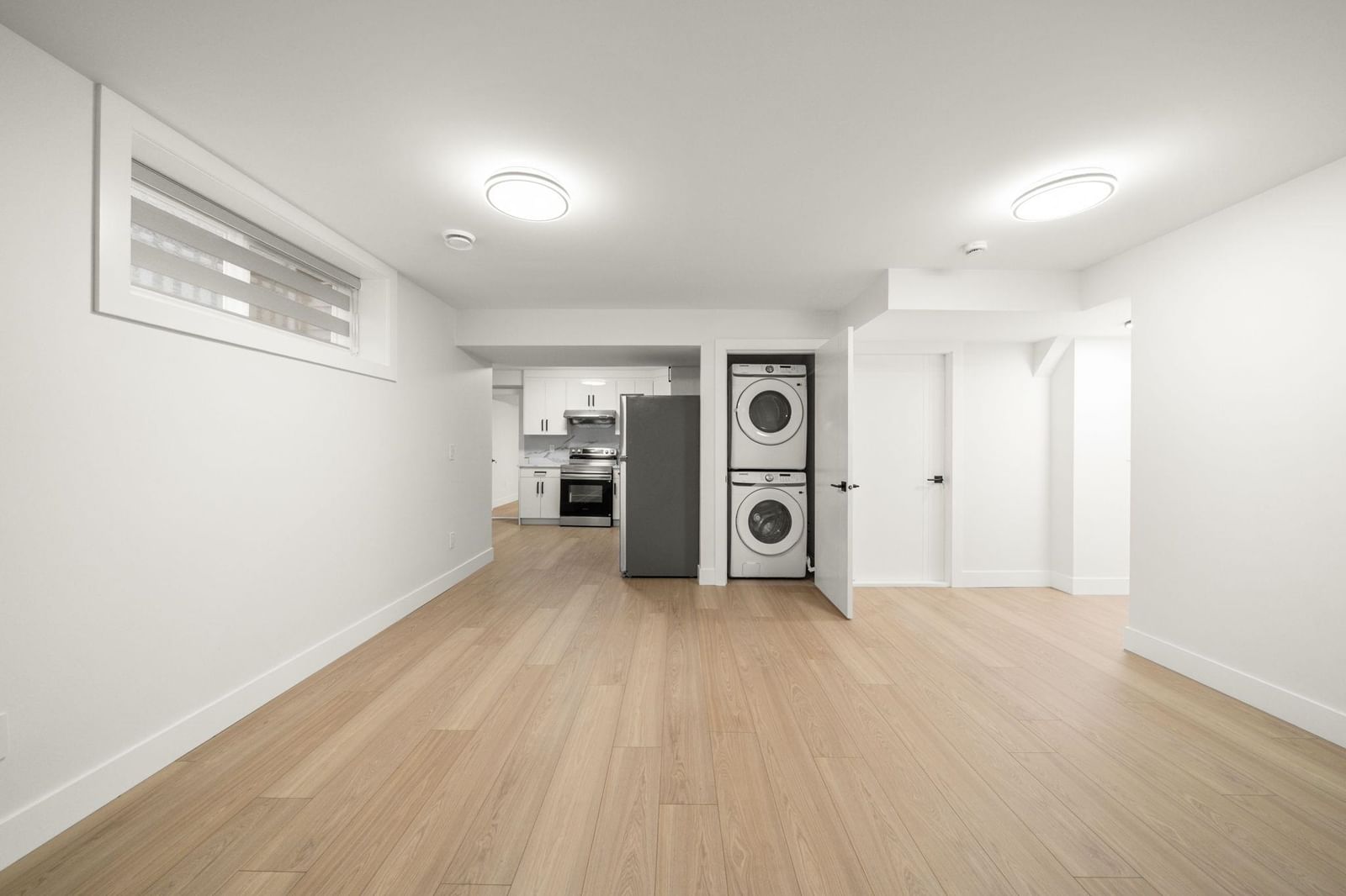 Listing Image 24