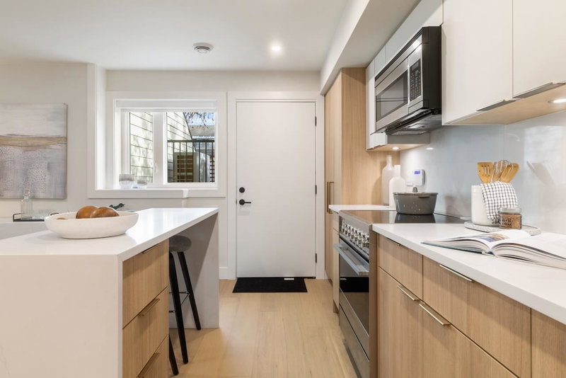 1 - 1937 Templeton Drive, Vancouver, V5N 4V9 | Image 2