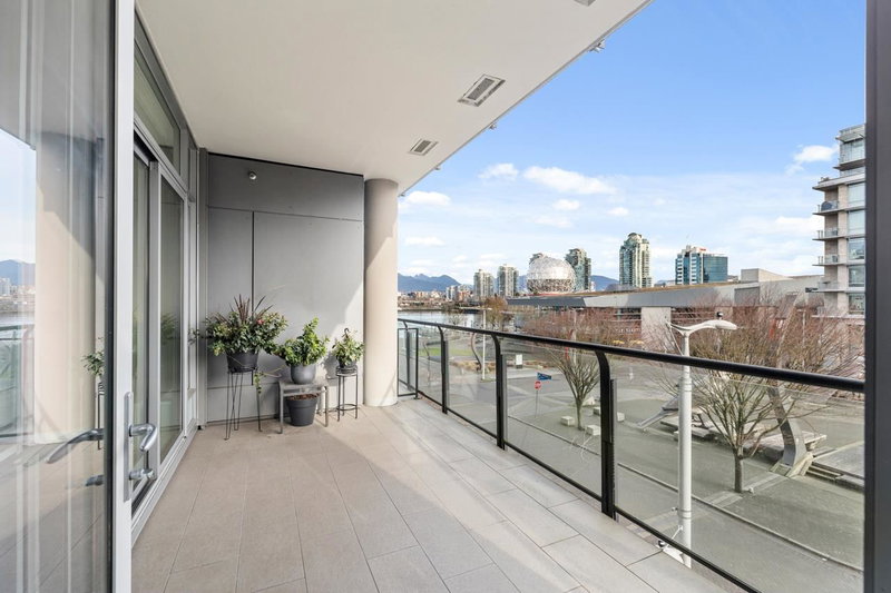 302 - 1625 Manitoba Street, Vancouver, V5Y 0B8 | Image 3