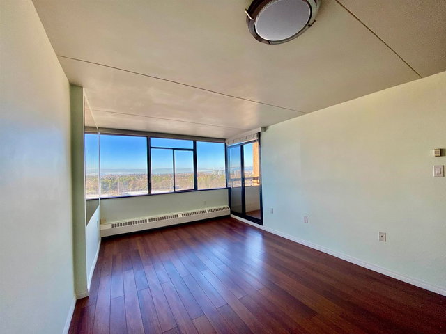 1408 - 6651 Minoru Boulevard